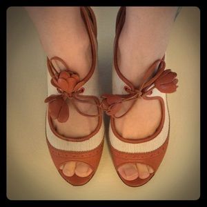 Poetic Licence “Girl About Town” heels size 8